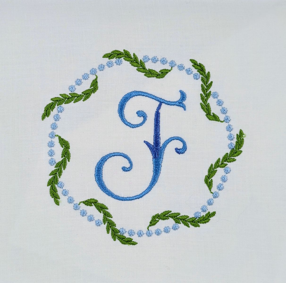 Leaf Garlands and Pearls Leaf Garlands and Pearls