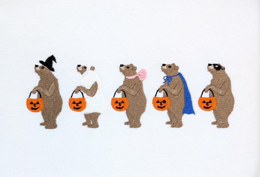 Bears Trick or Treating